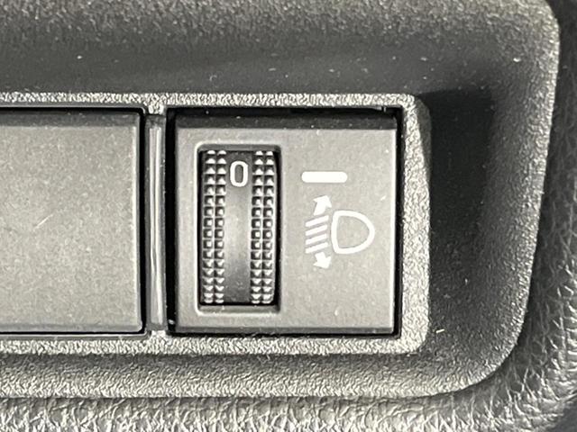 シエンタ Ｇ　禁煙車　純正８型ディスプレイオーディオ　全周囲カメラ　両側電動スライドドア　衝突軽減装置　レーダークルーズ　レーンアシスト　クリアランスソナー　ＬＥＤヘッド　オートマチックハイビーム　オートライト（28枚目）