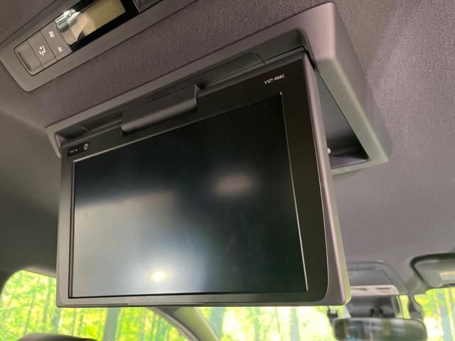 エスクァイア ハイブリッドGi ブラックテーラード 禁煙車 後席モニター 純正9型ナビ バックカメラ 両側電動スライド トヨタセーフティ オートマチックハイビーム クルーズコントロール シートヒーター ETC Bluetooth フルセグ LEDヘッド(5枚目)