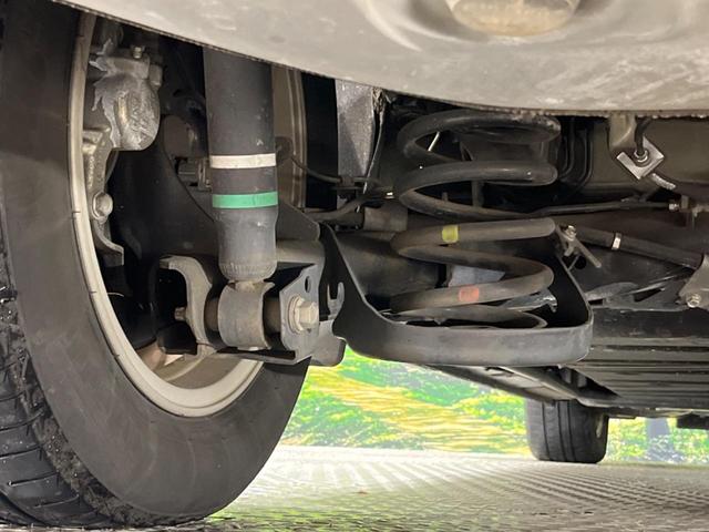 エスクァイア ハイブリッドGi ブラックテーラード 禁煙車 後席モニター 純正9型ナビ バックカメラ 両側電動スライド トヨタセーフティ オートマチックハイビーム クルーズコントロール シートヒーター ETC Bluetooth フルセグ LEDヘッド(21枚目)