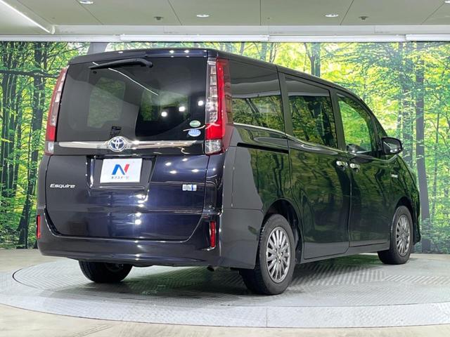 エスクァイア ハイブリッドGi ブラックテーラード 禁煙車 後席モニター 純正9型ナビ バックカメラ 両側電動スライド トヨタセーフティ オートマチックハイビーム クルーズコントロール シートヒーター ETC Bluetooth フルセグ LEDヘッド(27枚目)