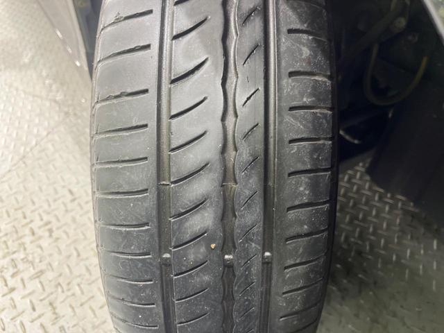 エスクァイア ハイブリッドGi ブラックテーラード 禁煙車 後席モニター 純正9型ナビ バックカメラ 両側電動スライド トヨタセーフティ オートマチックハイビーム クルーズコントロール シートヒーター ETC Bluetooth フルセグ LEDヘッド(30枚目)