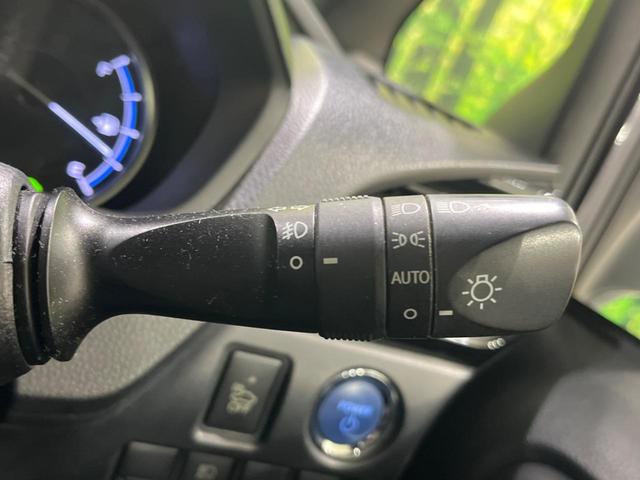 エスクァイア ハイブリッドGi ブラックテーラード 禁煙車 後席モニター 純正9型ナビ バックカメラ 両側電動スライド トヨタセーフティ オートマチックハイビーム クルーズコントロール シートヒーター ETC Bluetooth フルセグ LEDヘッド(50枚目)