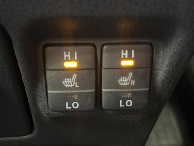 エスクァイア ハイブリッドGi ブラックテーラード 禁煙車 後席モニター 純正9型ナビ バックカメラ 両側電動スライド トヨタセーフティ オートマチックハイビーム クルーズコントロール シートヒーター ETC Bluetooth フルセグ LEDヘッド(55枚目)