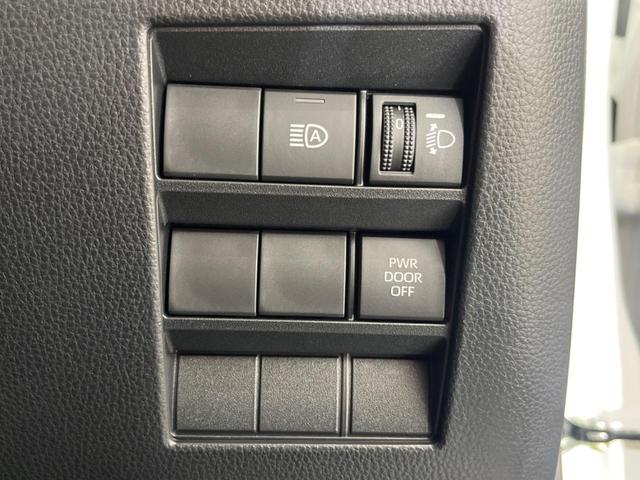 ヴォクシー ハイブリッドS-G 禁煙車 純正10型ナビ バックカメラ 両側電動スライド トヨタセーフティ オートマチックハイビーム 車線逸脱警報 クリアランスソナー ETC Bluetooth フルセグ LEDヘッド(7枚目)