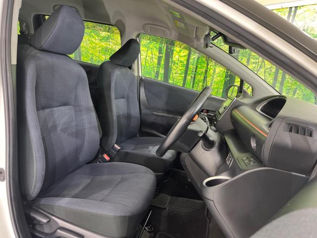 シエンタ ハイブリッドG 禁煙車 純正ナビ バックカメラ 両側電動スライド トヨタセーフティ オートマチックハイビーム 車線逸脱警報 ETC Bluetooth フルセグ シートヒーター アイドリングストップ スマートキー(9枚目)