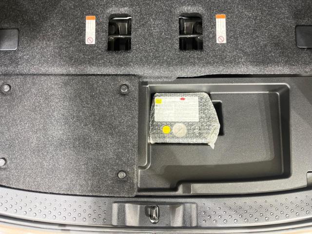 シエンタ ハイブリッドG 禁煙車 純正ナビ バックカメラ 両側電動スライド トヨタセーフティ オートマチックハイビーム 車線逸脱警報 ETC Bluetooth フルセグ シートヒーター アイドリングストップ スマートキー(40枚目)