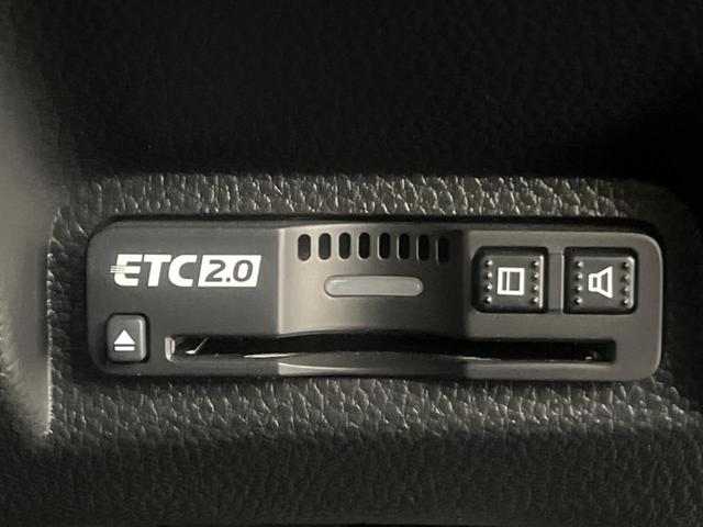 ヴェゼル e:HEV Z SDナビ バックカメラ 衝突被害軽減システム レーダークルーズ 禁煙車 電動リアゲート ハーフレザーシート ドラレコ コーナーセンサー スマートキー LEDヘッド ETC2.0 オートハイビーム(6枚目)