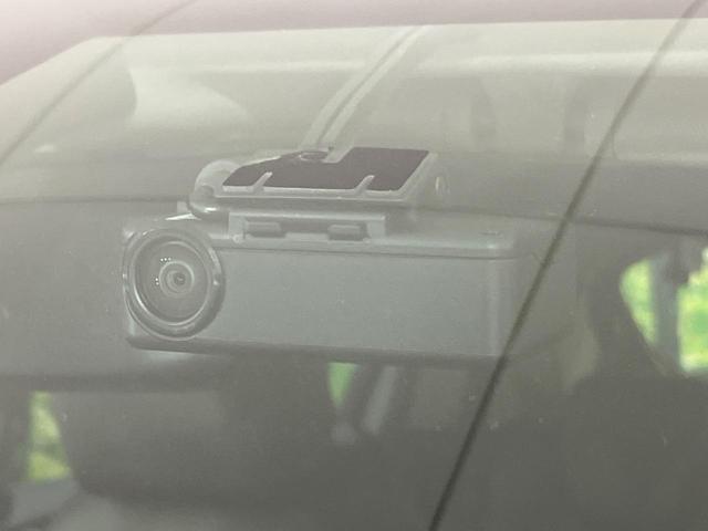 ヴェゼル e:HEV Z SDナビ バックカメラ 衝突被害軽減システム レーダークルーズ 禁煙車 電動リアゲート ハーフレザーシート ドラレコ コーナーセンサー スマートキー LEDヘッド ETC2.0 オートハイビーム(60枚目)