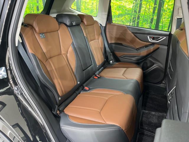 フォレスター アドバンス　４ＷＤ　サンルーフ　全周囲カメラ　衝突被害軽減システム　レーダークルーズ　禁煙車　電動リアゲート　レザーシート　全席シートヒーター　ドラレコ　コーナーセンサー　スマートキー　ＬＥＤヘッド（9枚目）