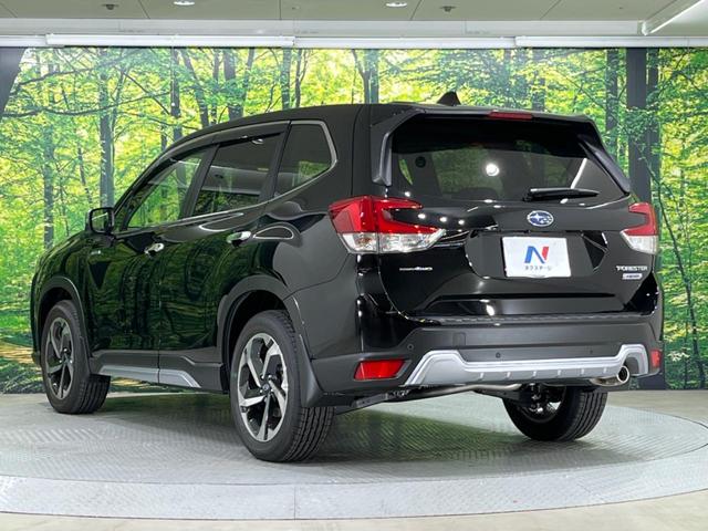 フォレスター アドバンス　４ＷＤ　サンルーフ　全周囲カメラ　衝突被害軽減システム　レーダークルーズ　禁煙車　電動リアゲート　レザーシート　全席シートヒーター　ドラレコ　コーナーセンサー　スマートキー　ＬＥＤヘッド（16枚目）