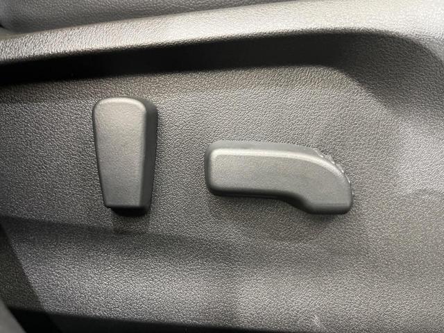 フォレスター アドバンス　４ＷＤ　サンルーフ　全周囲カメラ　衝突被害軽減システム　レーダークルーズ　禁煙車　電動リアゲート　レザーシート　全席シートヒーター　ドラレコ　コーナーセンサー　スマートキー　ＬＥＤヘッド（27枚目）