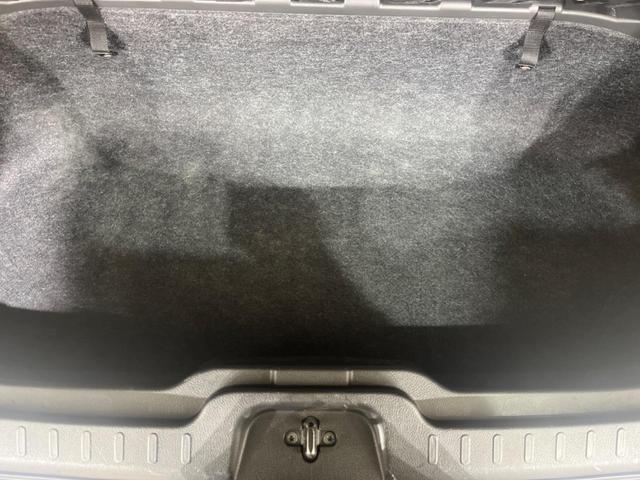 セレナ ハイウェイスター　Ｓ－ハイブリッド　純正ナビ　バックカメラ　フリップダウンモニター　両側電動スライドドア　衝突軽減装置　クルコン　フルセグ　Ｂｌｕｅｔｏｏｔｈ再生　ＥＴＣ　オートライト　オートエアコン　スマートキー　純正１６インチＡＷ（35枚目）