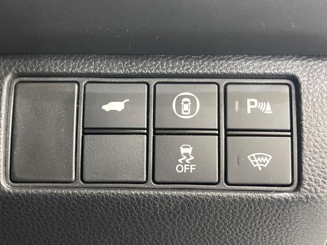 ヴェゼル e:HEV Z 純正SDナビ バックカメラ 衝突被害軽減システム レーダークルーズ 禁煙車 電動リアゲート ハーフレザーシート ドラレコ コーナーセンサー スマートキー LEDヘッド ビルトインETC(6枚目)