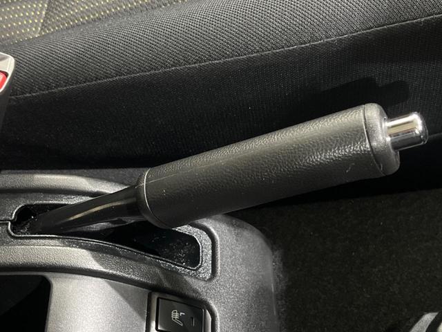 ジムニー ＸＣ　４ＷＤ　衝突被害軽減システム　禁煙車　スマートキー　ＬＥＤヘッド　クルコン　車線逸脱警報　オートライト　オートエアコン　純正１６インチアルミ（38枚目）