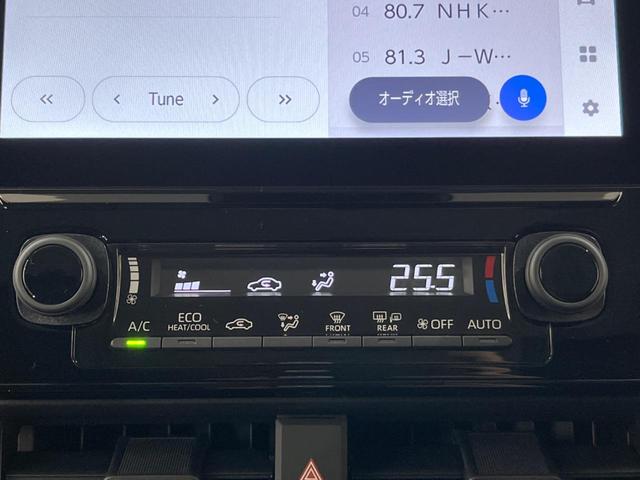 シエンタ ハイブリッドZ 純正10型ディスプレイオーディオ バックカメラ 両側電動スライドドア 衝突軽減装置 レーダークルーズ レーンアシスト クリアランスソナー LEDヘッド オートマチックハイビーム フルセグ ETC(7枚目)