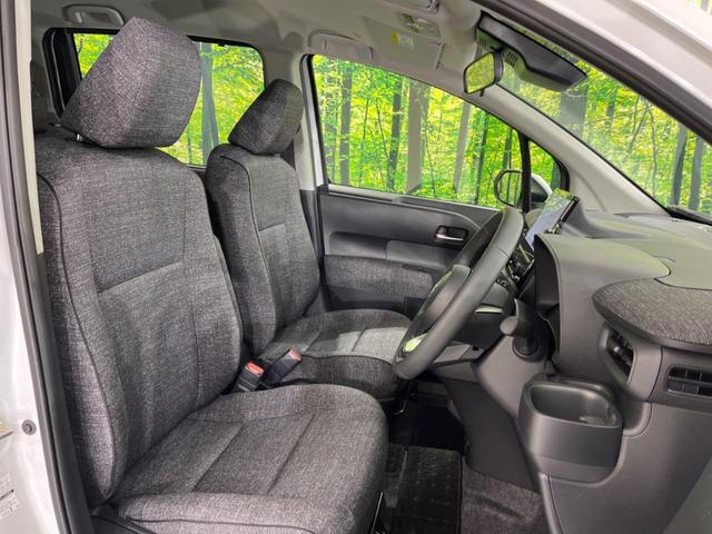 シエンタ ハイブリッドZ 純正10型ディスプレイオーディオ バックカメラ 両側電動スライドドア 衝突軽減装置 レーダークルーズ レーンアシスト クリアランスソナー LEDヘッド オートマチックハイビーム フルセグ ETC(8枚目)