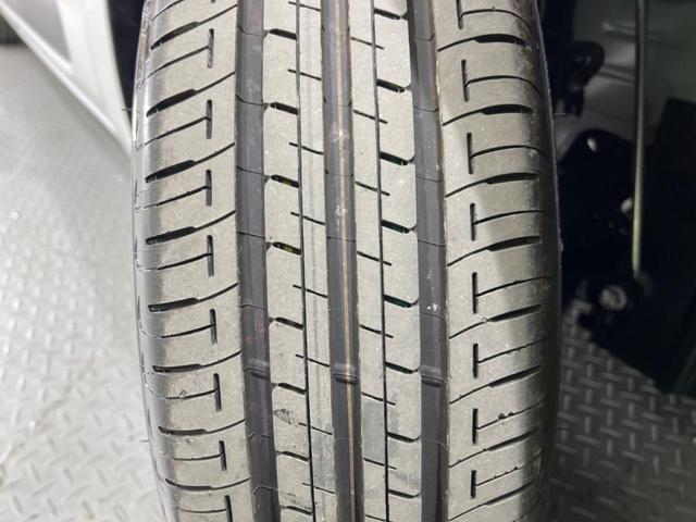 シエンタ ハイブリッドZ 純正10型ディスプレイオーディオ バックカメラ 両側電動スライドドア 衝突軽減装置 レーダークルーズ レーンアシスト クリアランスソナー LEDヘッド オートマチックハイビーム フルセグ ETC(30枚目)