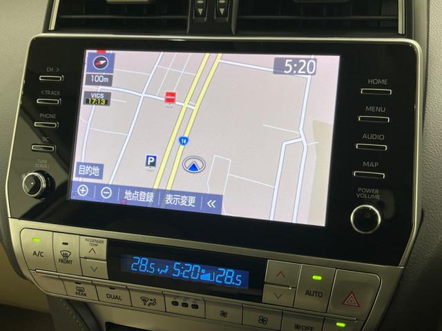 【純正ナビ】人気の純正ナビを装備しております。ナビの使いやすさはもちろん、オーディオ機能も充実！キャンプや旅行はもちろん、通勤や買い物など普段のドライブも楽しくなるはず♪