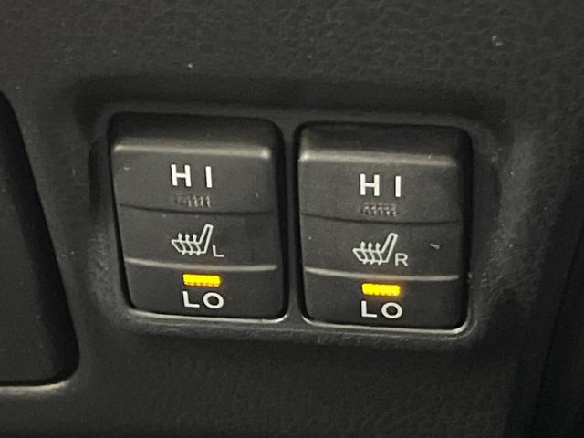ノア ハイブリッドSi 禁煙車 純正10型ナビ バックカメラ 両側電動スライドドア 衝突軽減装置 クルコン レーンアシスト LEDヘッド オートマチックハイビーム シートヒーター スマートキー 純正16インチAW(6枚目)
