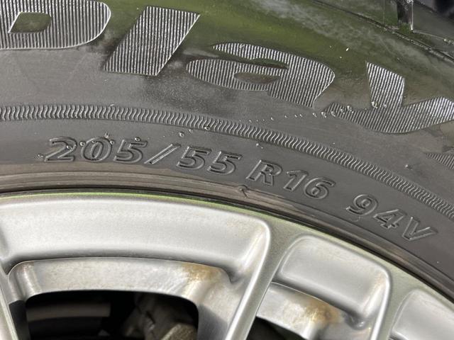 ノア ハイブリッドSi 禁煙車 純正10型ナビ バックカメラ 両側電動スライドドア 衝突軽減装置 クルコン レーンアシスト LEDヘッド オートマチックハイビーム シートヒーター スマートキー 純正16インチAW(22枚目)