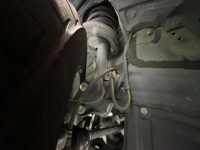 ノア ハイブリッドSi 禁煙車 純正10型ナビ バックカメラ 両側電動スライドドア 衝突軽減装置 クルコン レーンアシスト LEDヘッド オートマチックハイビーム シートヒーター スマートキー 純正16インチAW(25枚目)