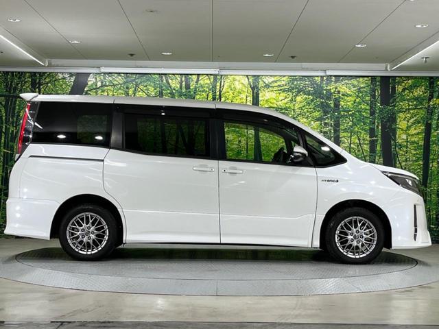 ノア ハイブリッドSi 禁煙車 純正10型ナビ バックカメラ 両側電動スライドドア 衝突軽減装置 クルコン レーンアシスト LEDヘッド オートマチックハイビーム シートヒーター スマートキー 純正16インチAW(29枚目)