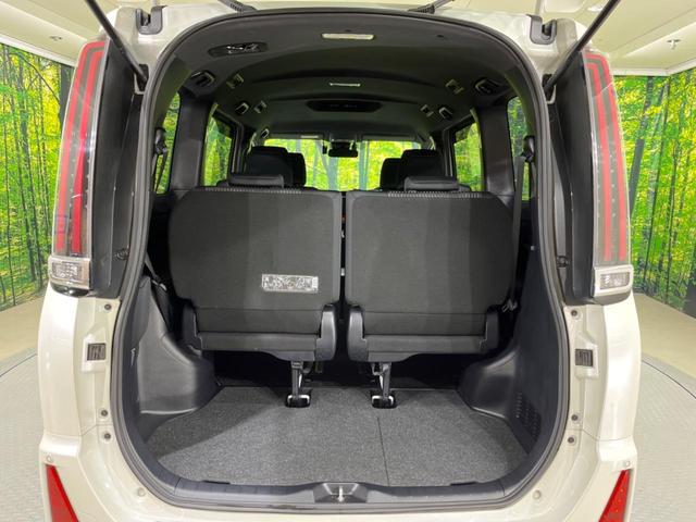 ノア ハイブリッドSi 禁煙車 純正10型ナビ バックカメラ 両側電動スライドドア 衝突軽減装置 クルコン レーンアシスト LEDヘッド オートマチックハイビーム シートヒーター スマートキー 純正16インチAW(39枚目)