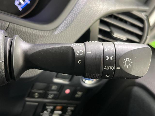 ノア ハイブリッドSi 禁煙車 純正10型ナビ バックカメラ 両側電動スライドドア 衝突軽減装置 クルコン レーンアシスト LEDヘッド オートマチックハイビーム シートヒーター スマートキー 純正16インチAW(52枚目)