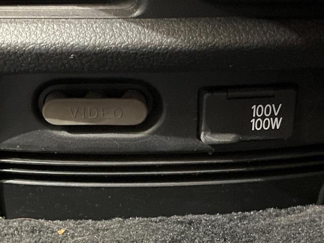 セレナ 20X 両側電動ドア 純正SDナビ 後席モニター バックカメラ 禁煙車 ドラレコ スマートキー ビルトインETC クルコン オートライト オートエアコン Bluetooth CD DVD再生 フルセグ(55枚目)