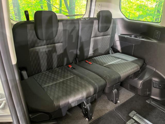 セレナ ハイウェイスターＶ　禁煙車　純正１０型ナビ　全周囲カメラ　フリップダウンモニター　プロパイロット　衝突軽減装置　クリアランスソナー　ＬＥＤヘッド　Ｂｌｕｅｔｏｏｔｈ再生　フルセグ　ＥＴＣ　オートライト　オートエアコン（11枚目）