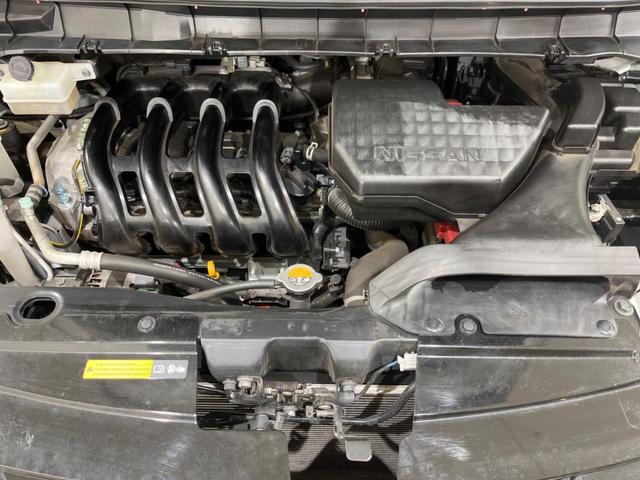 セレナ ハイウェイスターＶ　禁煙車　純正１０型ナビ　全周囲カメラ　フリップダウンモニター　プロパイロット　衝突軽減装置　クリアランスソナー　ＬＥＤヘッド　Ｂｌｕｅｔｏｏｔｈ再生　フルセグ　ＥＴＣ　オートライト　オートエアコン（20枚目）