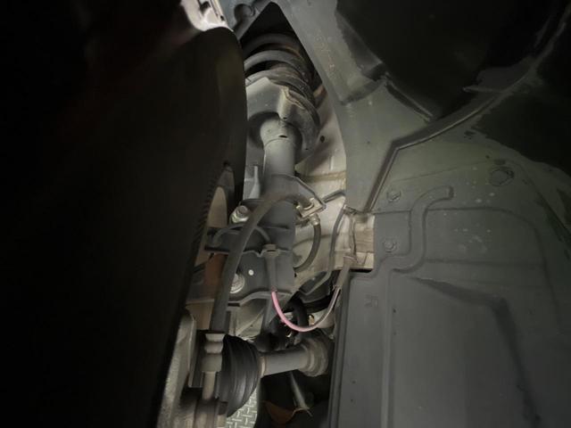 セレナ ハイウェイスターＶ　禁煙車　純正１０型ナビ　全周囲カメラ　フリップダウンモニター　プロパイロット　衝突軽減装置　クリアランスソナー　ＬＥＤヘッド　Ｂｌｕｅｔｏｏｔｈ再生　フルセグ　ＥＴＣ　オートライト　オートエアコン（22枚目）