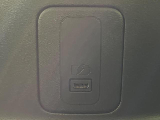 セレナ ハイウェイスターＶ　禁煙車　純正１０型ナビ　全周囲カメラ　フリップダウンモニター　プロパイロット　衝突軽減装置　クリアランスソナー　ＬＥＤヘッド　Ｂｌｕｅｔｏｏｔｈ再生　フルセグ　ＥＴＣ　オートライト　オートエアコン（37枚目）