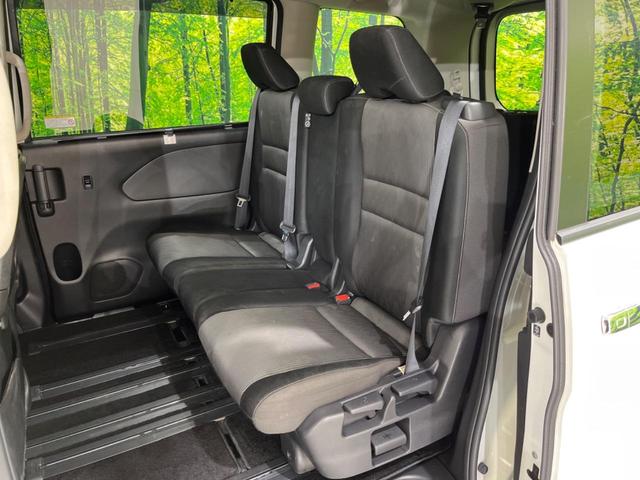 セレナ ハイウェイスターＶ　禁煙車　純正１０型ナビ　全周囲カメラ　フリップダウンモニター　プロパイロット　衝突軽減装置　クリアランスソナー　ＬＥＤヘッド　Ｂｌｕｅｔｏｏｔｈ再生　フルセグ　ＥＴＣ　オートライト　オートエアコン（39枚目）