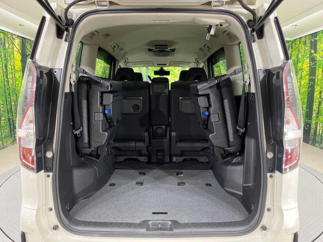 セレナ ハイウェイスターＶ　禁煙車　純正１０型ナビ　全周囲カメラ　フリップダウンモニター　プロパイロット　衝突軽減装置　クリアランスソナー　ＬＥＤヘッド　Ｂｌｕｅｔｏｏｔｈ再生　フルセグ　ＥＴＣ　オートライト　オートエアコン（48枚目）
