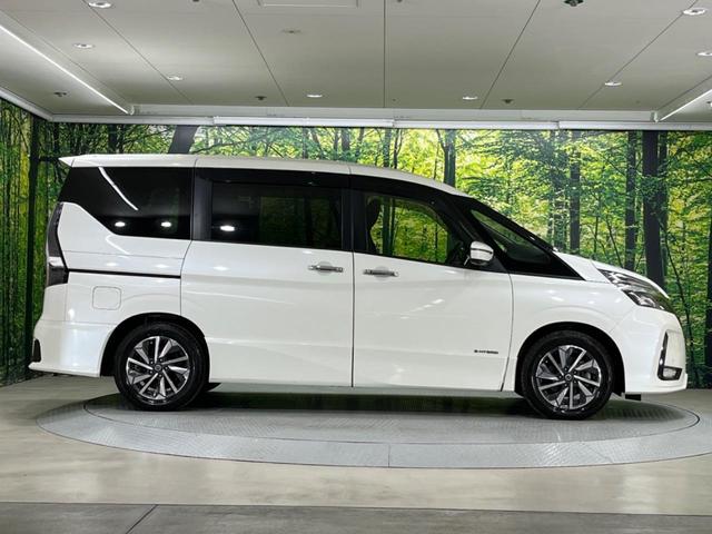 セレナ ハイウェイスターＶ　禁煙車　純正１０型ナビ　全周囲カメラ　フリップダウンモニター　プロパイロット　衝突軽減装置　クリアランスソナー　ＬＥＤヘッド　Ｂｌｕｅｔｏｏｔｈ再生　フルセグ　ＥＴＣ　オートライト　オートエアコン（55枚目）