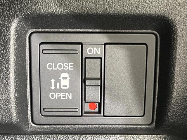 N-BOXカスタム ベースグレード 届出済未使用車 電動スライドドア 衝突軽減装置 レーダークルーズ レーンアシスト クリアランスソナー LEDヘッド オートマチックハイビーム シートヒーター 純正14インチAW(3枚目)