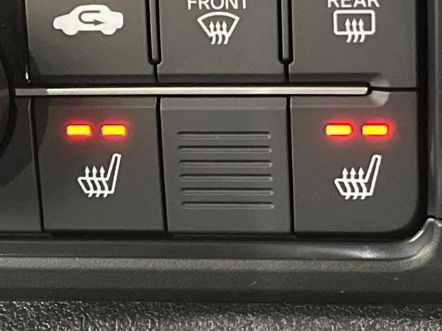 N-BOXカスタム ベースグレード 届出済未使用車 電動スライドドア 衝突軽減装置 レーダークルーズ レーンアシスト クリアランスソナー LEDヘッド オートマチックハイビーム シートヒーター 純正14インチAW(4枚目)