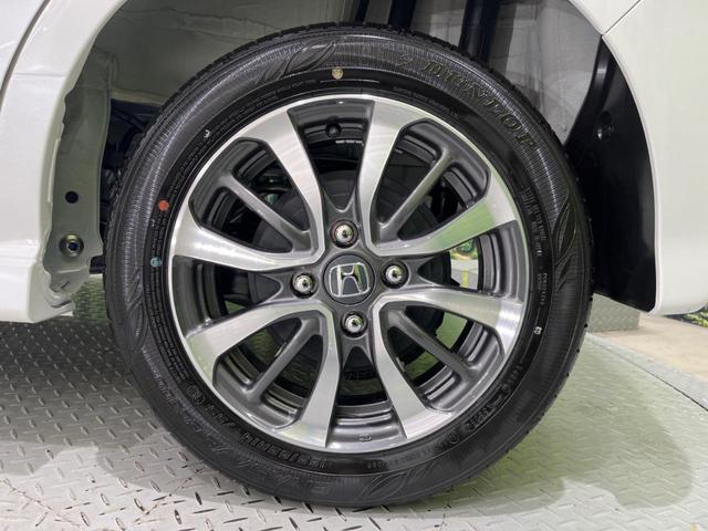 N-BOXカスタム ベースグレード 届出済未使用車 電動スライドドア 衝突軽減装置 レーダークルーズ レーンアシスト クリアランスソナー LEDヘッド オートマチックハイビーム シートヒーター 純正14インチAW(22枚目)