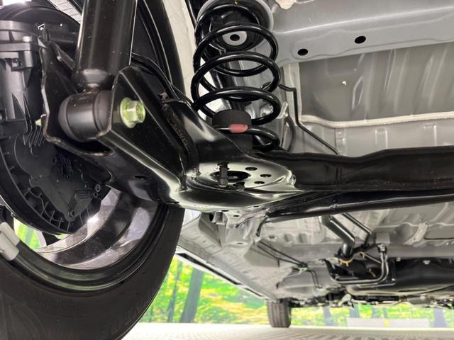 N-BOXカスタム ベースグレード 届出済未使用車 電動スライドドア 衝突軽減装置 レーダークルーズ レーンアシスト クリアランスソナー LEDヘッド オートマチックハイビーム シートヒーター 純正14インチAW(37枚目)