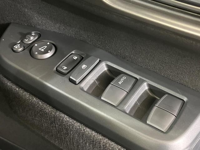 N-BOXカスタム ベースグレード 届出済未使用車 電動スライドドア 衝突軽減装置 レーダークルーズ レーンアシスト クリアランスソナー LEDヘッド オートマチックハイビーム シートヒーター 純正14インチAW(41枚目)