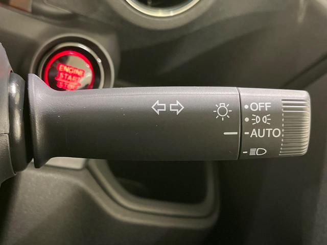 N-BOXカスタム ベースグレード 届出済未使用車 電動スライドドア 衝突軽減装置 レーダークルーズ レーンアシスト クリアランスソナー LEDヘッド オートマチックハイビーム シートヒーター 純正14インチAW(44枚目)