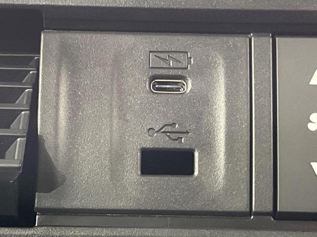 N-BOXカスタム ベースグレード 届出済未使用車 電動スライドドア 衝突軽減装置 レーダークルーズ レーンアシスト クリアランスソナー LEDヘッド オートマチックハイビーム シートヒーター 純正14インチAW(49枚目)