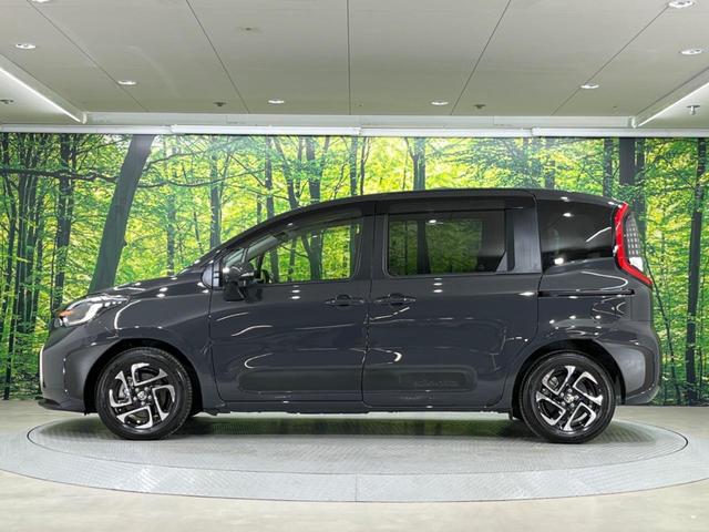 シエンタ ハイブリッドZ 両側電動ドア 純正8型ディスプレイ バックカメラ 100V電源 衝突被害軽減システム レーダークルーズ 禁煙車 コーナーセンサー LEDヘッド ETC2.0 純正15インチAW オートハイビーム(22枚目)