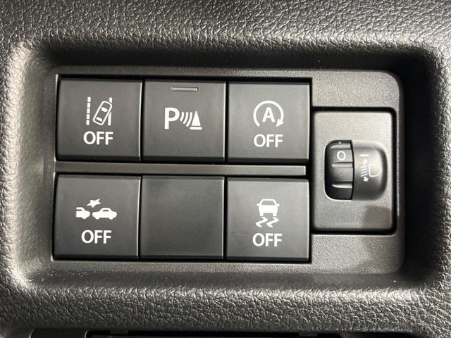 【クリアランスソナー】バンパーに付いたセンサーが障害物を検知！一定の距離に近づくとアラートで教えてくれます♪狭い駐車スペースや車庫入れ時も安心ですね☆