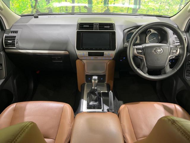 ランドクルーザープラド ＴＸ　Ｌパッケージ　７０ｔｈアニバーサリーリミテッド　禁煙車　サンルーフ　純正９型ナビ　バックカメラ　衝突軽減装置　レーダークルーズ　レーンアシスト　クリアランスソナー　ＬＥＤヘッド　パワーシート　シートエアコン　オートマチックハイビーム　フルセグ（2枚目）