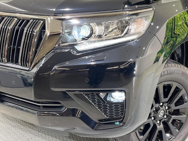 ランドクルーザープラド ＴＸ　Ｌパッケージ　７０ｔｈアニバーサリーリミテッド　禁煙車　サンルーフ　純正９型ナビ　バックカメラ　衝突軽減装置　レーダークルーズ　レーンアシスト　クリアランスソナー　ＬＥＤヘッド　パワーシート　シートエアコン　オートマチックハイビーム　フルセグ（13枚目）
