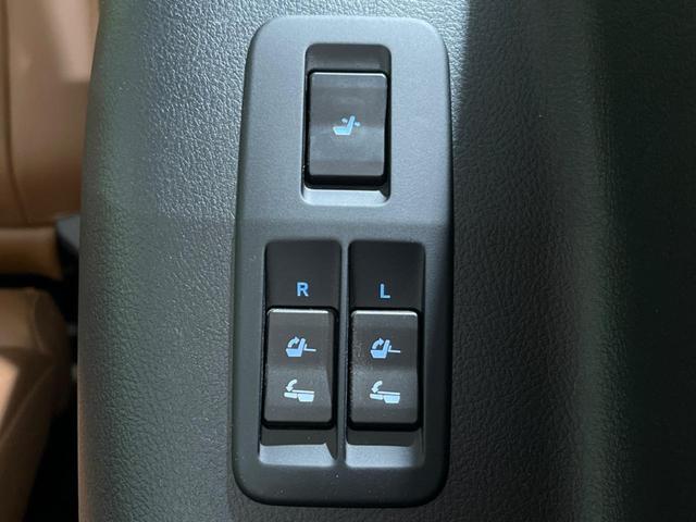 ランドクルーザープラド ＴＸ　Ｌパッケージ　７０ｔｈアニバーサリーリミテッド　禁煙車　サンルーフ　純正９型ナビ　バックカメラ　衝突軽減装置　レーダークルーズ　レーンアシスト　クリアランスソナー　ＬＥＤヘッド　パワーシート　シートエアコン　オートマチックハイビーム　フルセグ（38枚目）