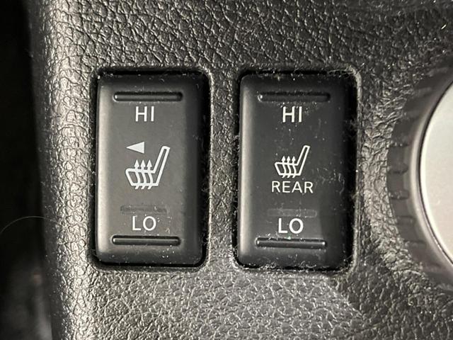 エクストレイル ２０Ｘｔ　禁煙車　ＳＤナビ　バックカメラ　シートヒーター　ＨＩＤヘッド／フォグ　ＥＴＣ　Ｂｌｕｅｔｏｏｔｈ　スマートキー　地デジ　オートエアコン　オートライト　横滑り防止装置　盗難防止装置　プライバシーガラス（5枚目）