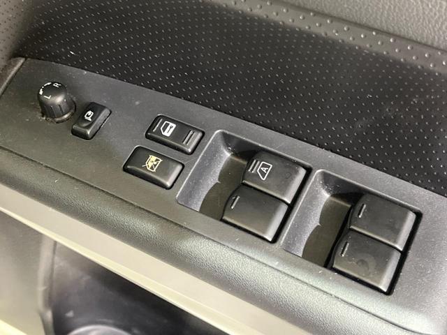 エクストレイル ２０Ｘｔ　禁煙車　ＳＤナビ　バックカメラ　シートヒーター　ＨＩＤヘッド／フォグ　ＥＴＣ　Ｂｌｕｅｔｏｏｔｈ　スマートキー　地デジ　オートエアコン　オートライト　横滑り防止装置　盗難防止装置　プライバシーガラス（36枚目）